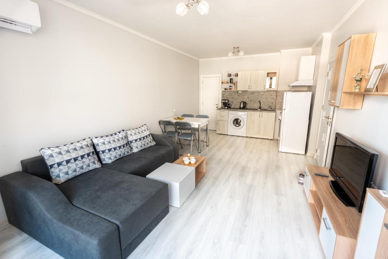 Lovely 1Bed Apartment For 4 Guests & Free Parking Plovdiv Luaran gambar