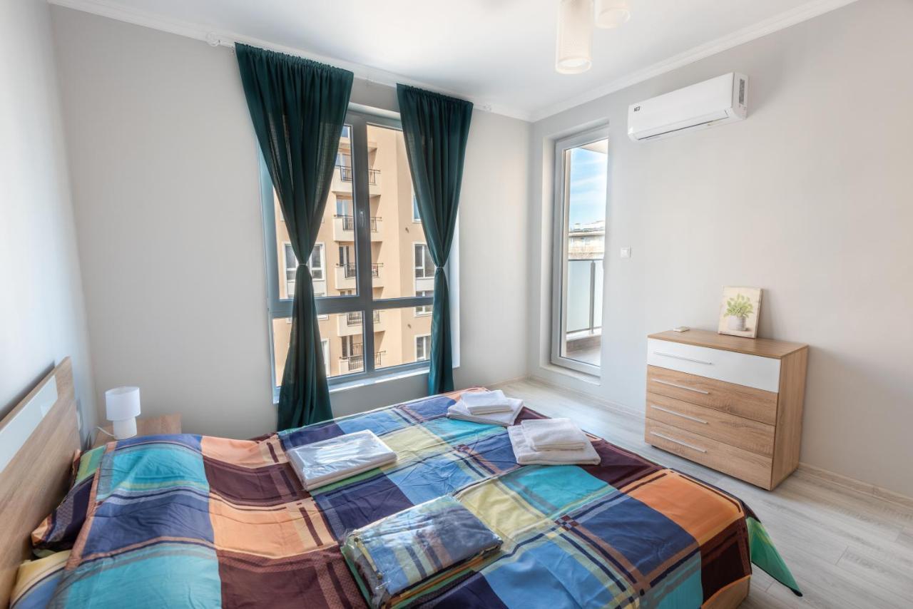 Lovely 1Bed Apartment For 4 Guests & Free Parking Plovdiv Luaran gambar