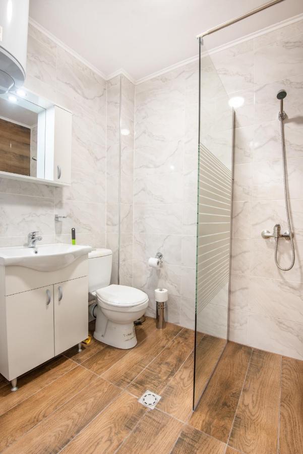 Lovely 1Bed Apartment For 4 Guests & Free Parking Plovdiv Luaran gambar